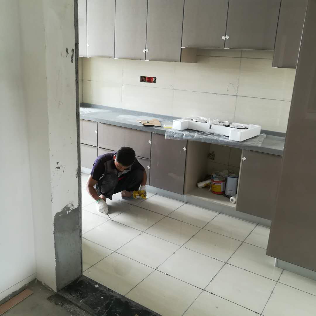 溫江棕櫚長(zhǎng)灘美縫